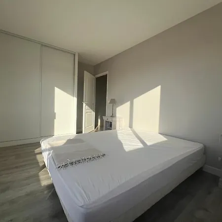 Lägenhet 6 Pers Avec Terrasse 80 M², Hyper Centre, A 50m, 296 Bd De La Plage, - Fr-1-474-148 *