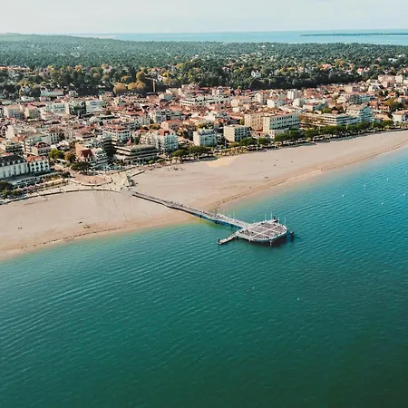 6 Pers Avec Terrasse 80 M², Hyper Centre, A 50m, 296 Bd De La Plage, - Fr-1-474-148 Lägenhet *